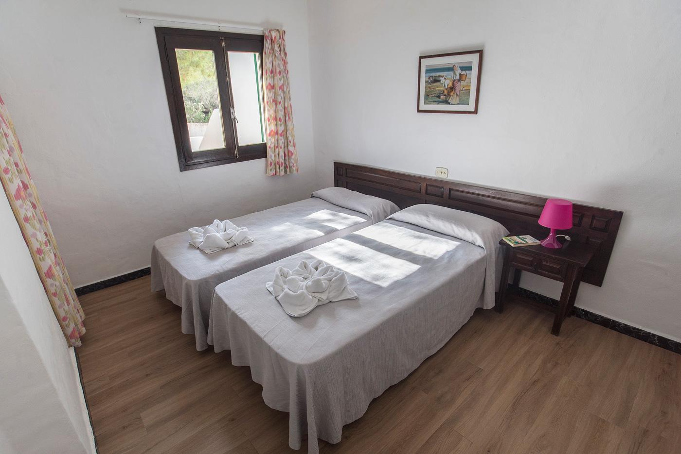 Apartamentos Pinomar Es Calo  Zewnętrze zdjęcie