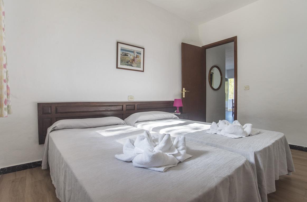 Apartamentos Pinomar Es Calo  Zewnętrze zdjęcie